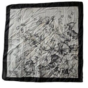 Vintage Italian Womens Scarf Hibiscus Flower Floral Square Polyester Black Gray